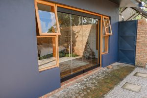 ASR Alumium & Doors (4)